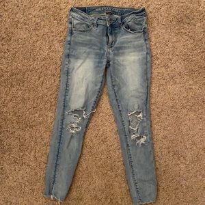 american eagle super stretch ripped skinny jeans